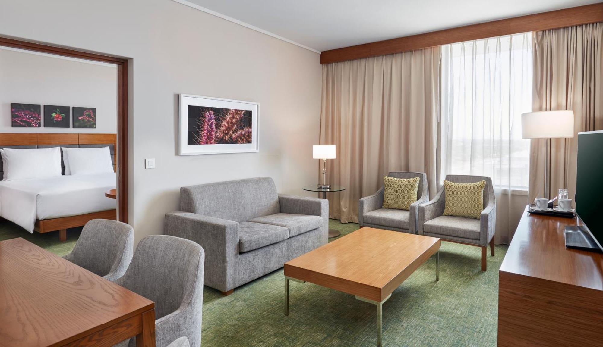 Hilton Garden Inn Gaborone, Botswana Eksteriør billede